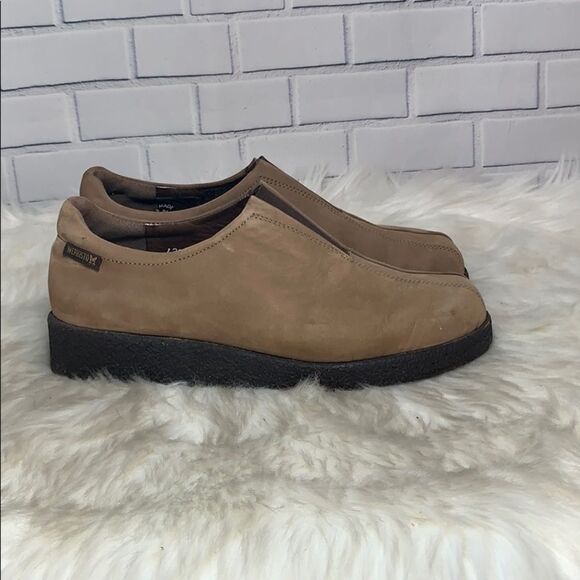 Mephisto Tan Suede Slip On Walking Shoes Sz 6.5 - Picture 4 of 7
